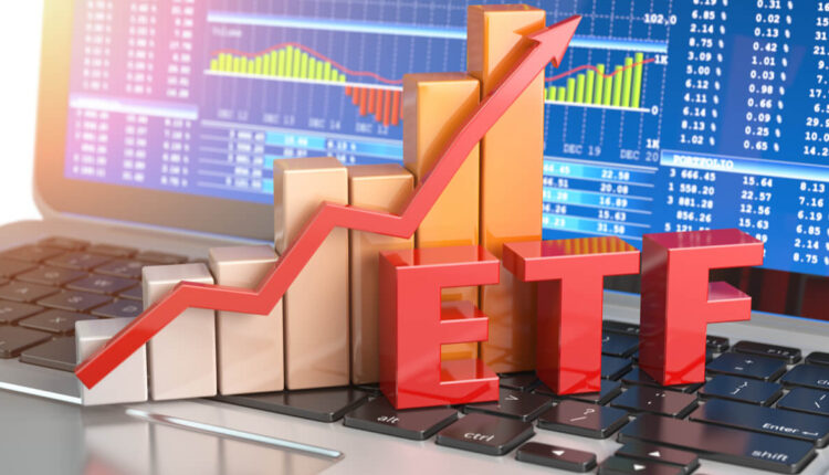 Leveraged ETFs vs. Pure Leverage: A Deep Dive into the Better Strategy for Amplifying Returns